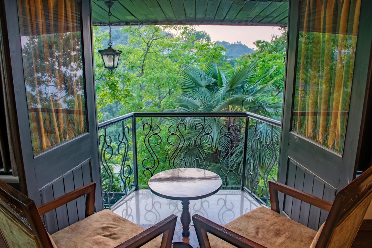 Отель Ilbert Manor Массури Экстерьер фото