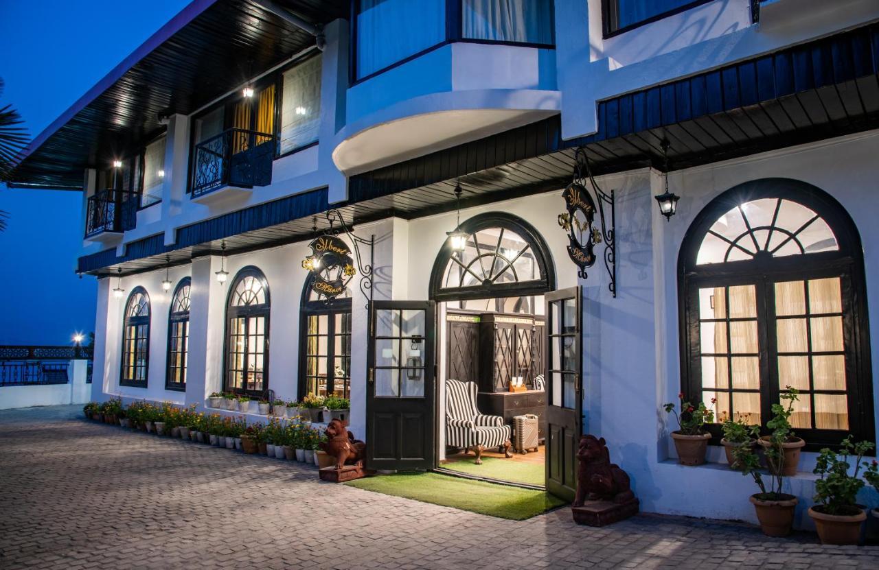 Отель Ilbert Manor Массури Экстерьер фото