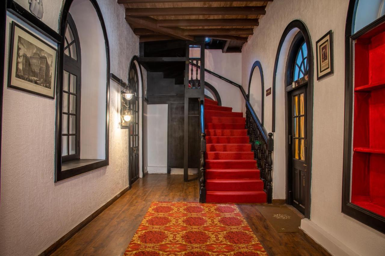 Отель Ilbert Manor Массури Экстерьер фото